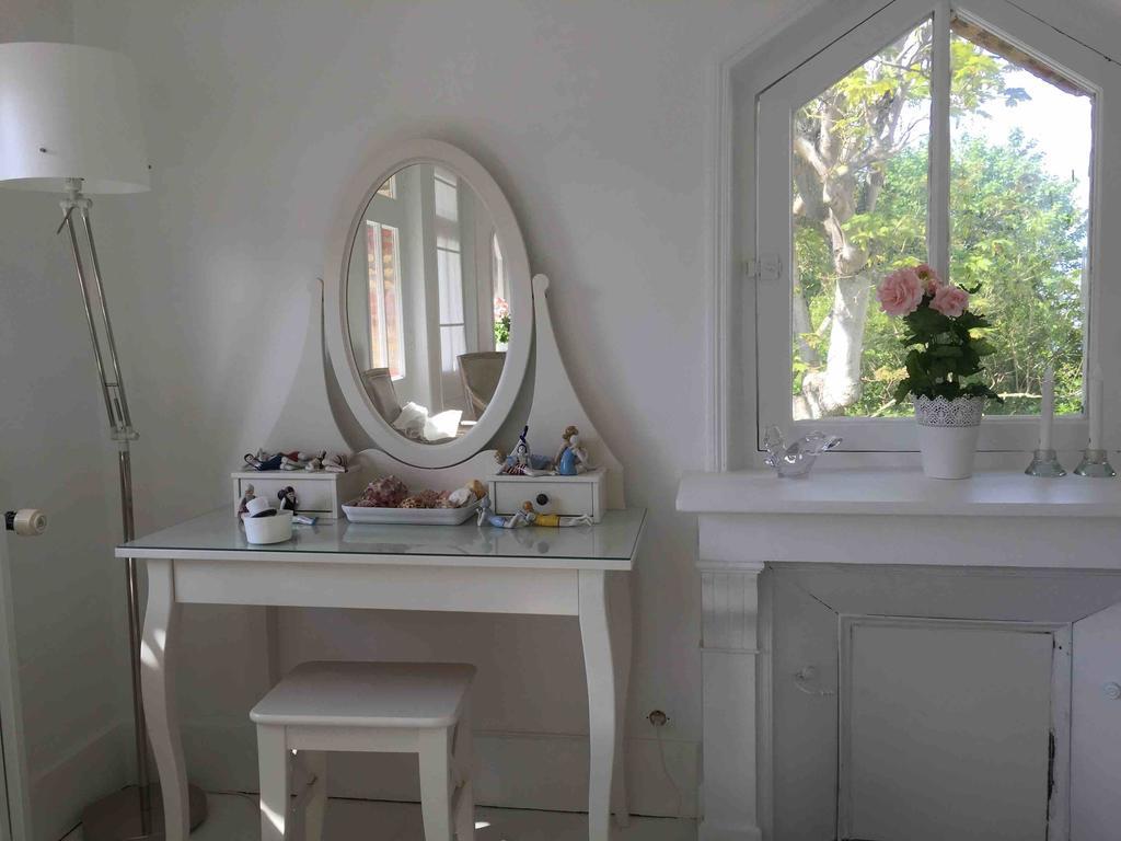 Les Graves Villa วิลเลอร์วิลล์ ภายนอก รูปภาพ