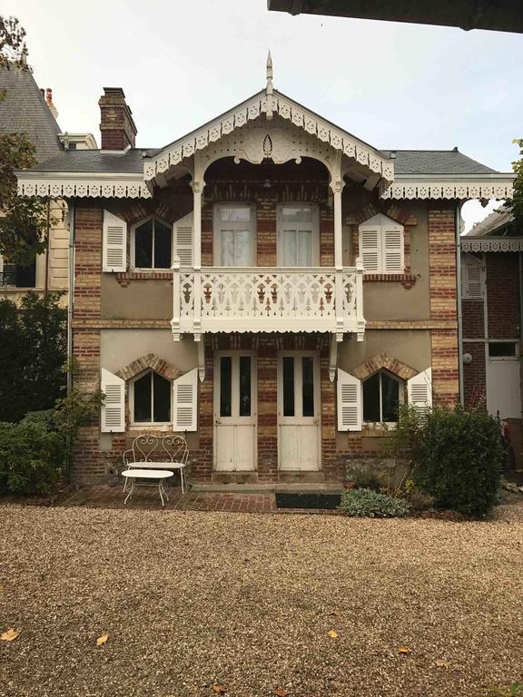 Les Graves Villa วิลเลอร์วิลล์ ภายนอก รูปภาพ